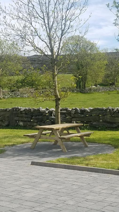 Burren Rock Farmhouse B&B Turlough  Exterior foto